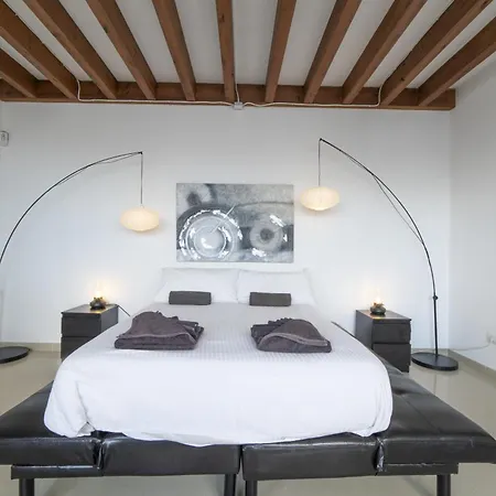 Excellent 4 Bedrooms Mestana Modern Interiors Sea Mountain Views * Playa Blanca (Lanzarote)