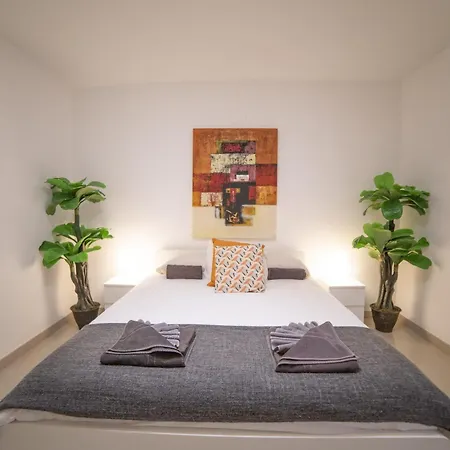 Excellent 4 Bedrooms Mestana Modern Interiors Sea Mountain Views Playa Blanca (Lanzarote)